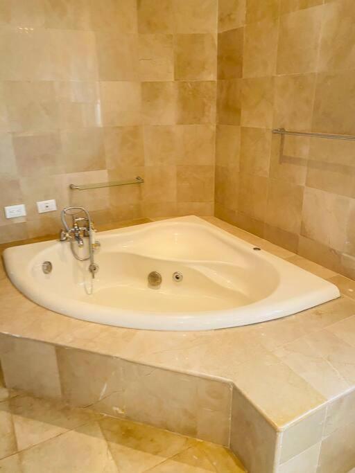 Malecon Vista Mar Habitacion Privada Larimar, Santo Domingo Ngoại thất bức ảnh